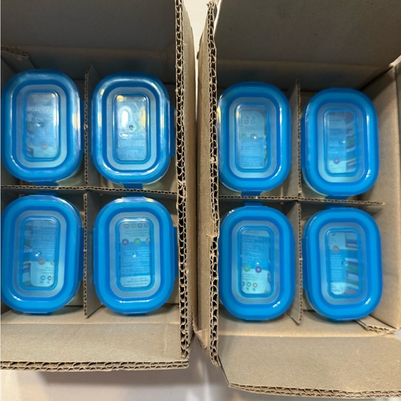 2-4pks Reusable 5 oz glass containers with lockable lids. Leakproof, freezersafe - Picture 2 of 8